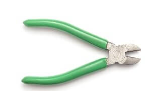 wire cutters to cut copper wire